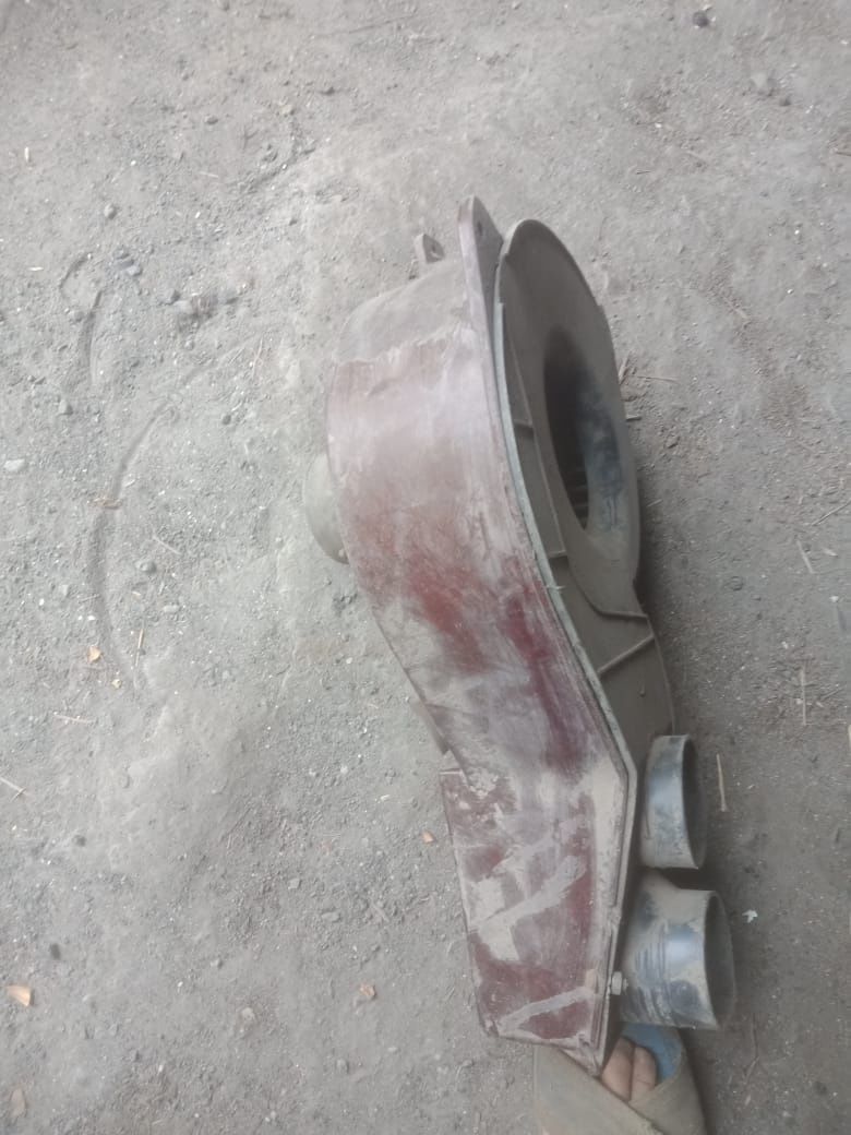 Задние потфарники на волгу 31029,3102.