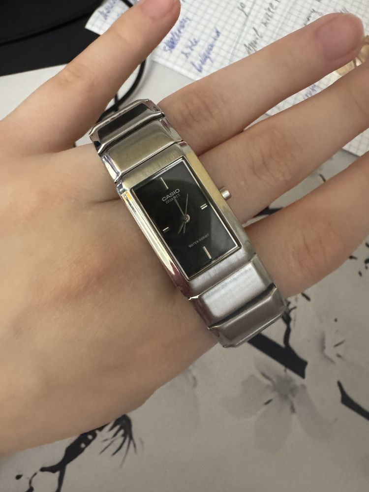 Часы женские Casio quartz water resist