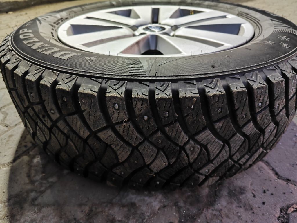 DUNLOP Grandtrek Ice 03 225/65 R17 103T с шипами