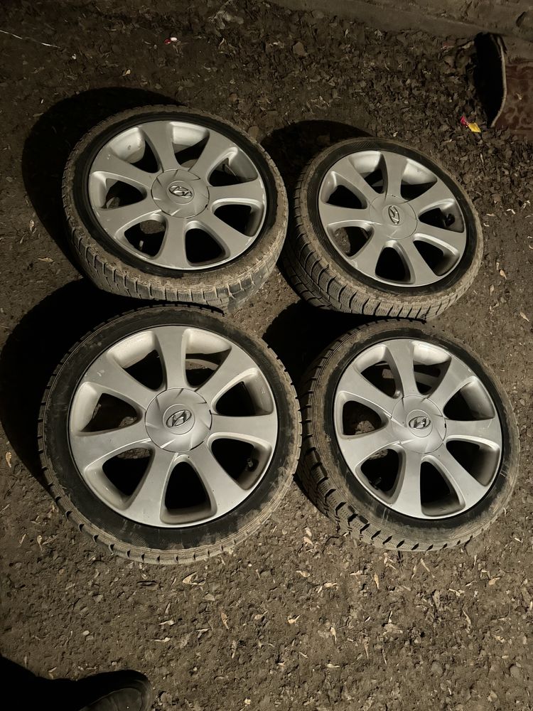 Продам шины от хондай элантра 205/55r17