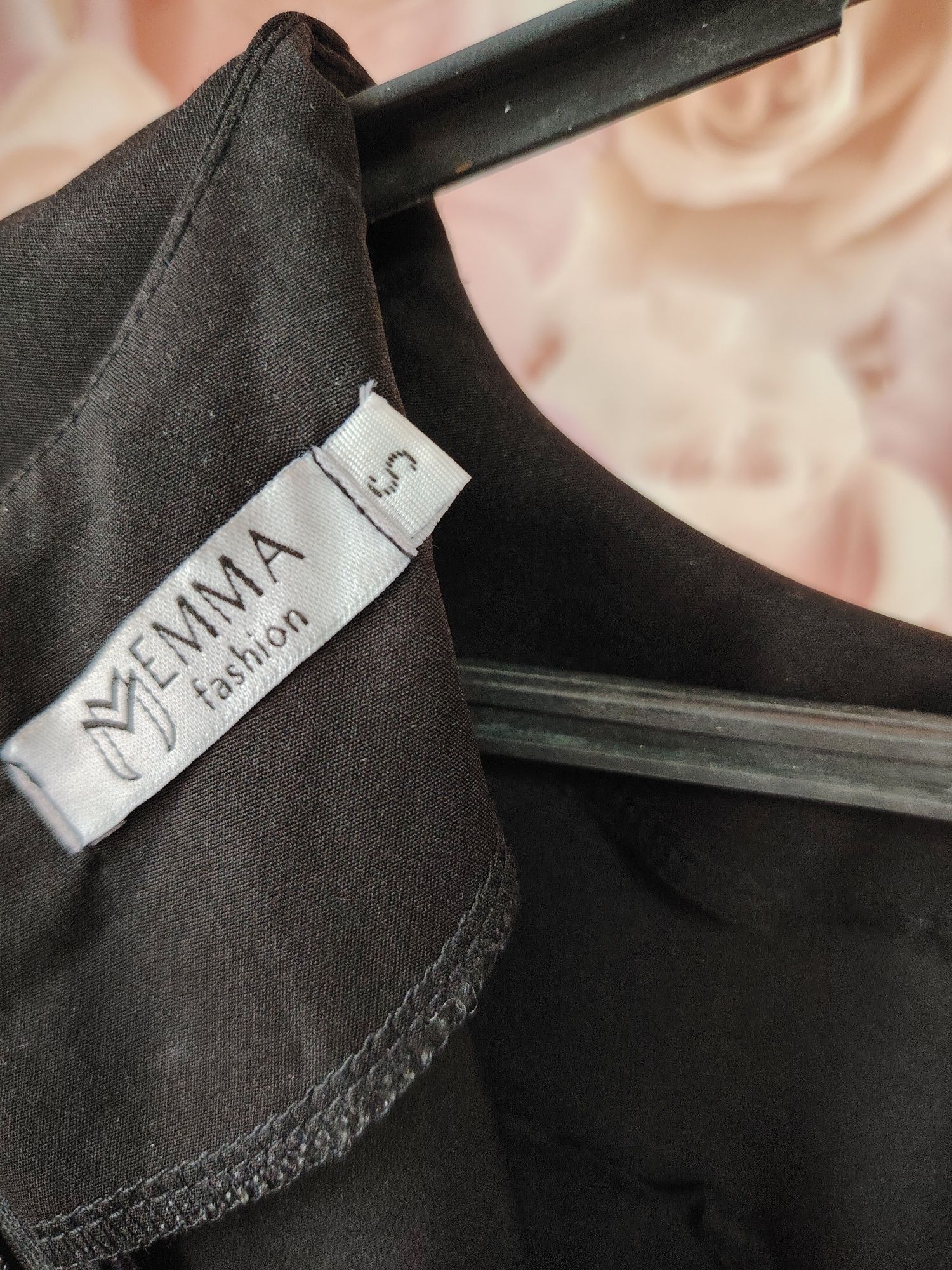 Продам платье классика.