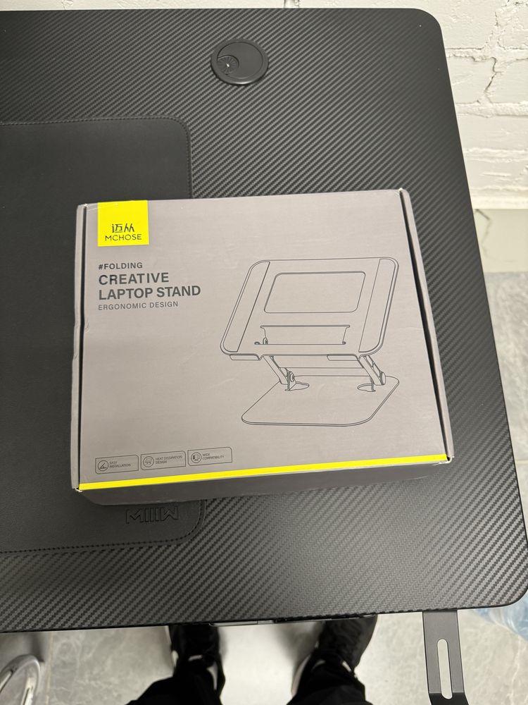 Подставка под Macbook