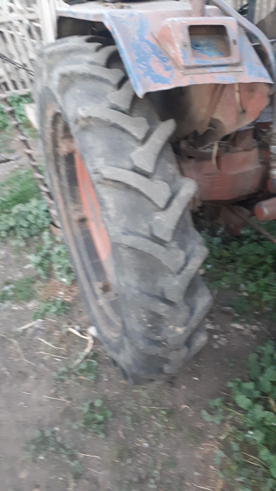 Продам трактор т 25