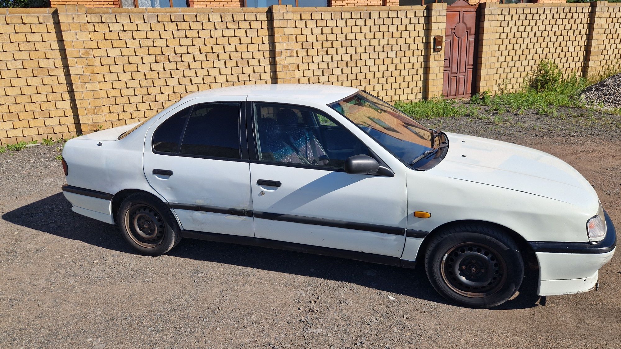 Продам нисан примера р10