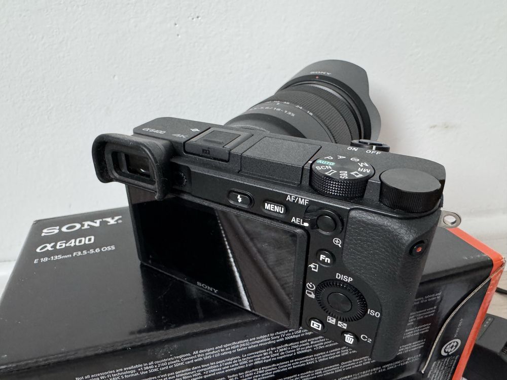 Фотоаппарат SONY A6400
