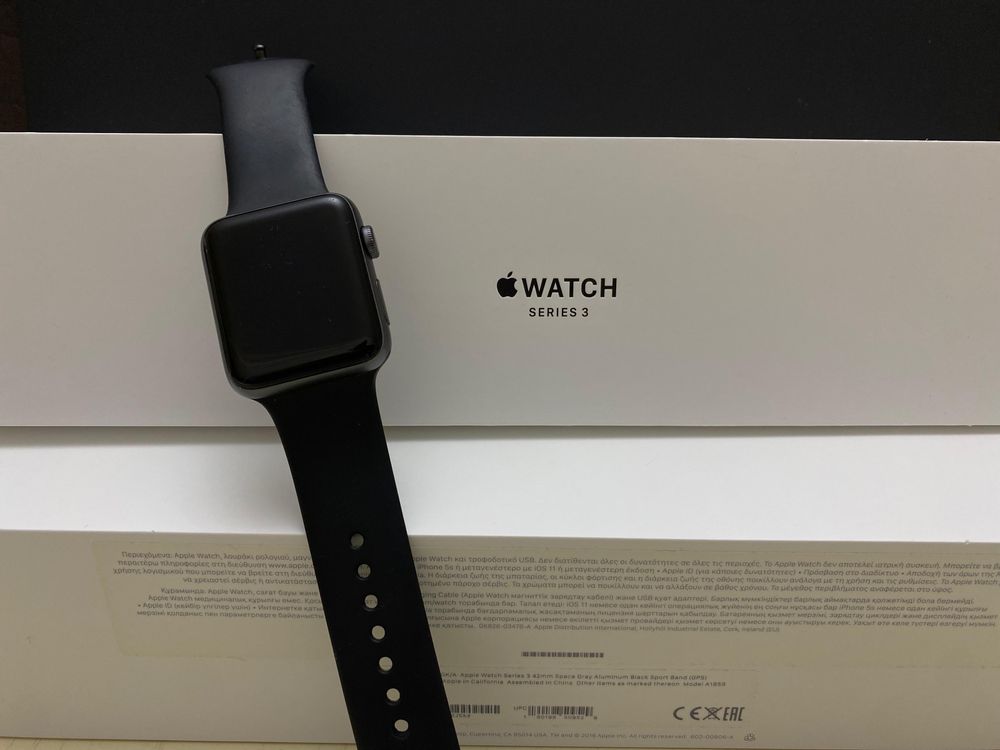 Продается Iwatch 3 в отличном состоянии.