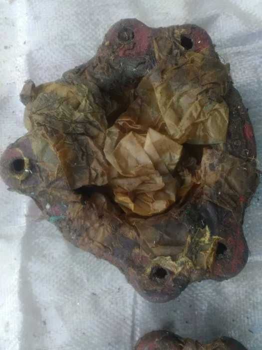 Запчасти на кормораздатчик .