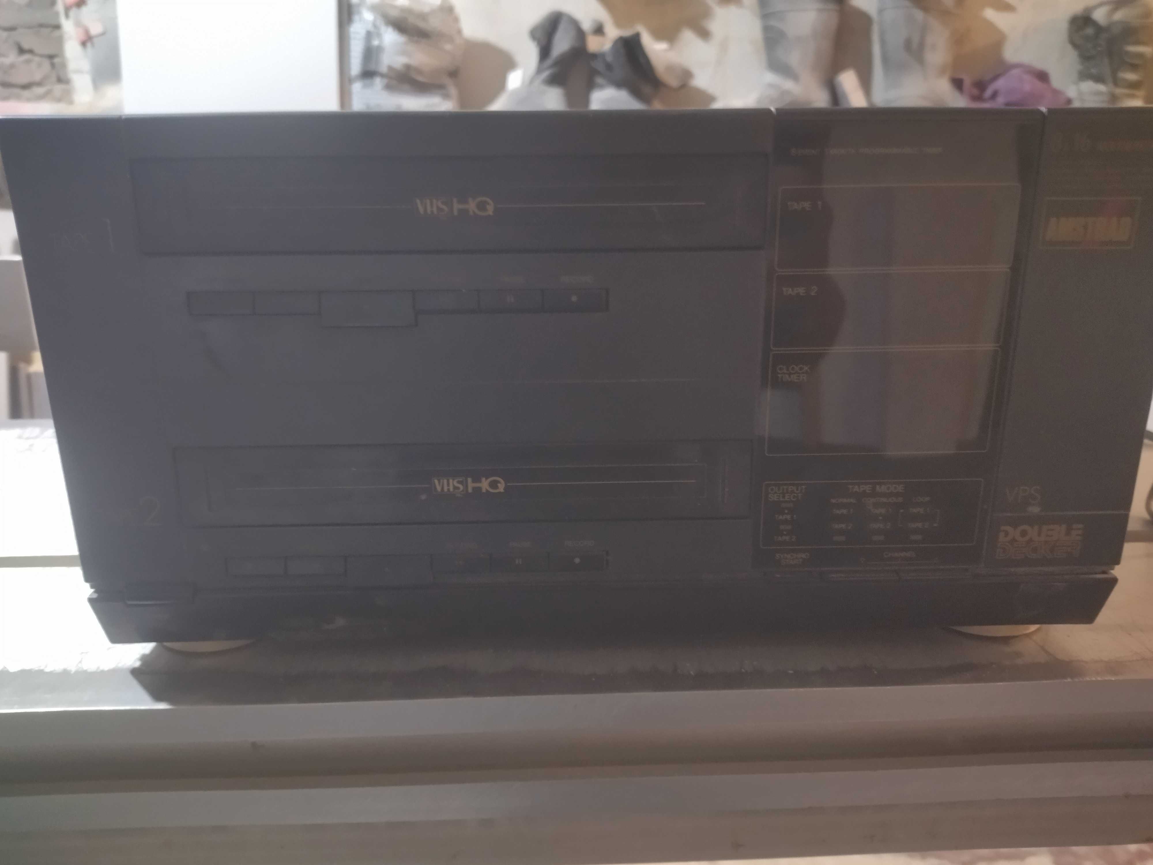 Видеомагнитофон Amstrad