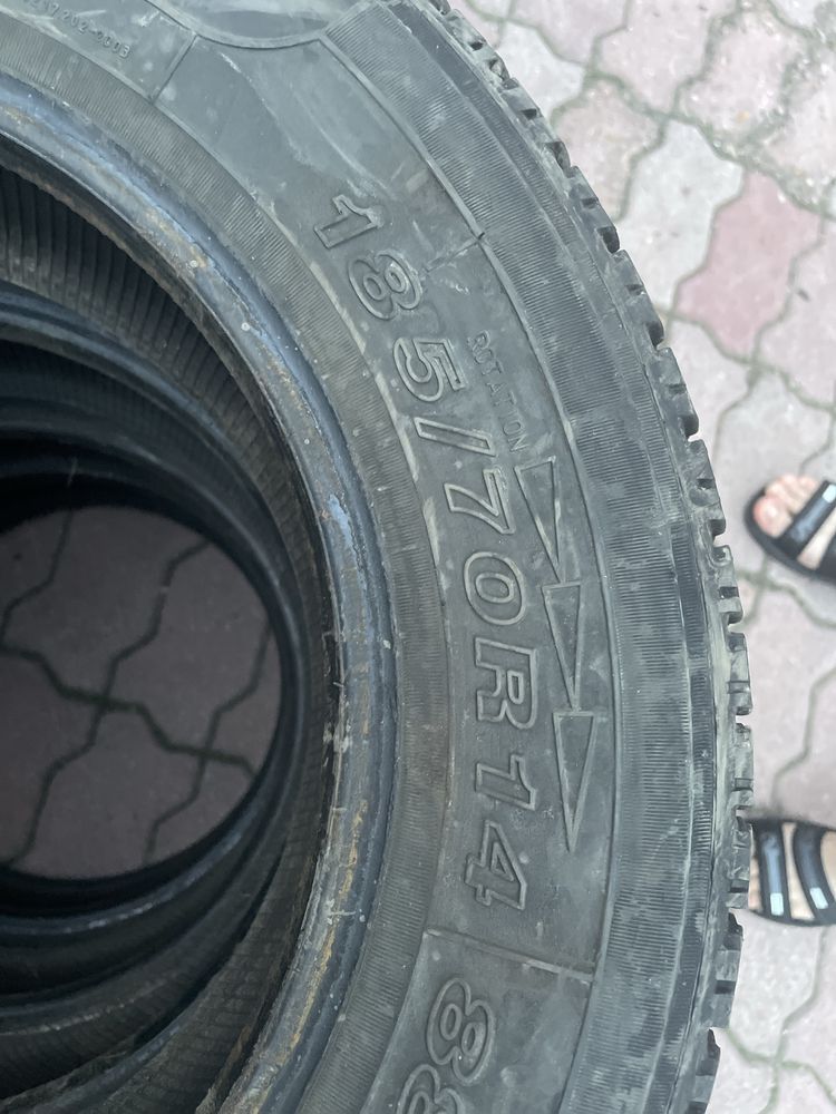 Продам резину на 14