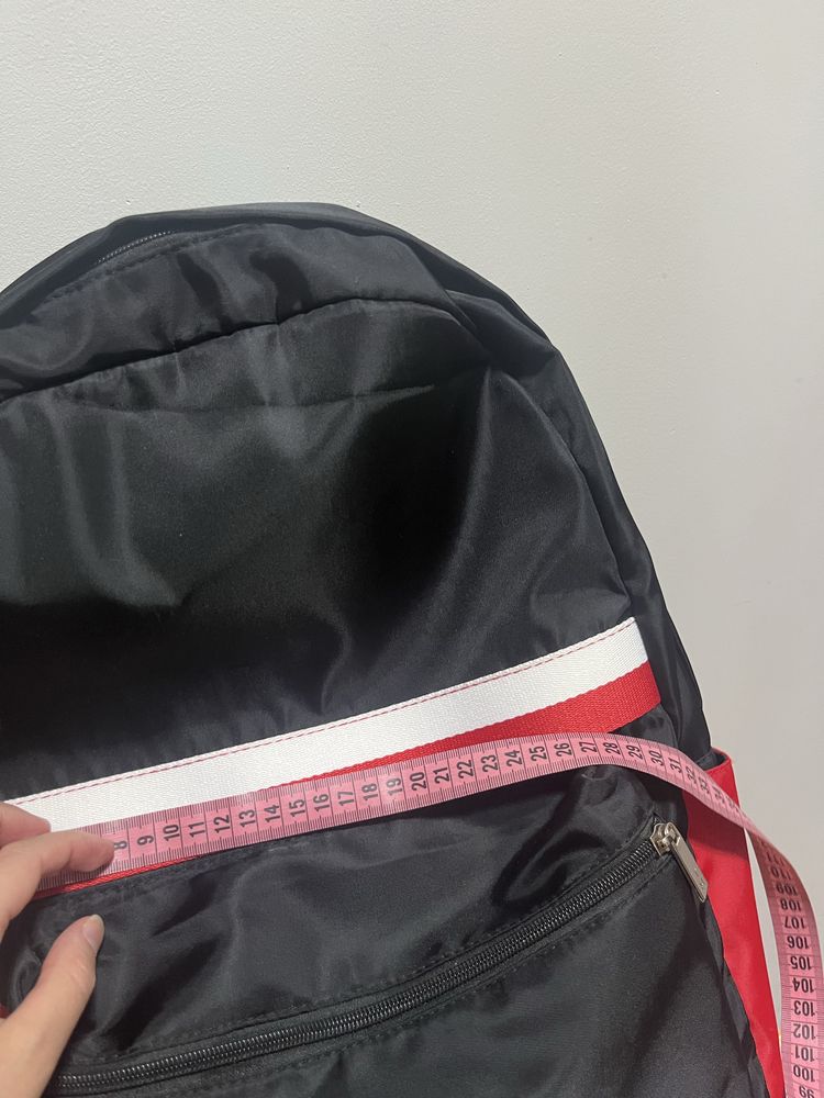 Рюкзак Tommy Hilfiger