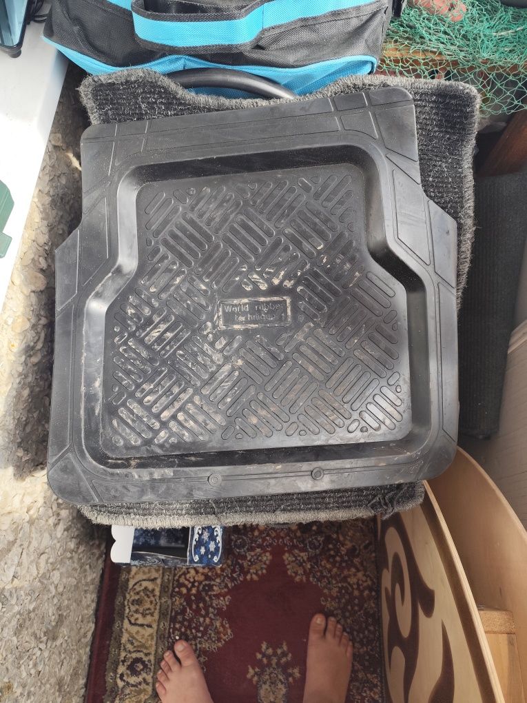 Продам комплект поликов