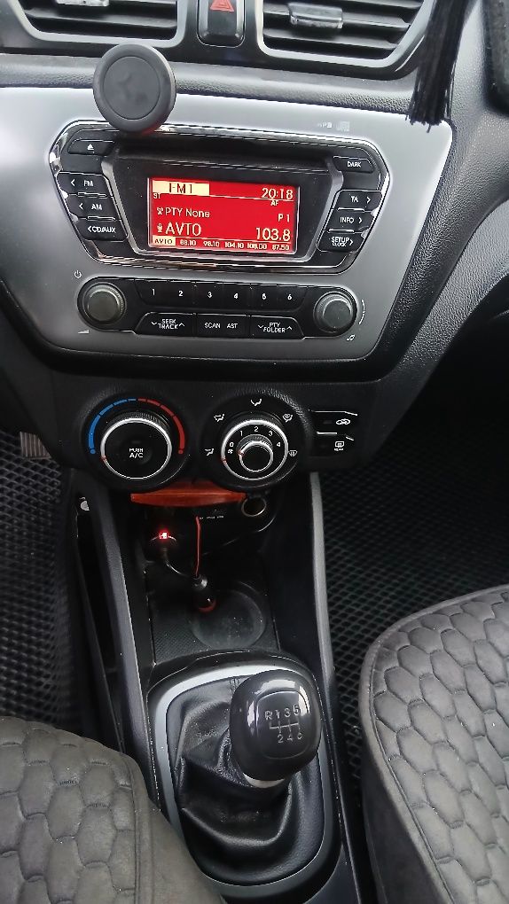 Продам Kia Rio в отличном состоянии