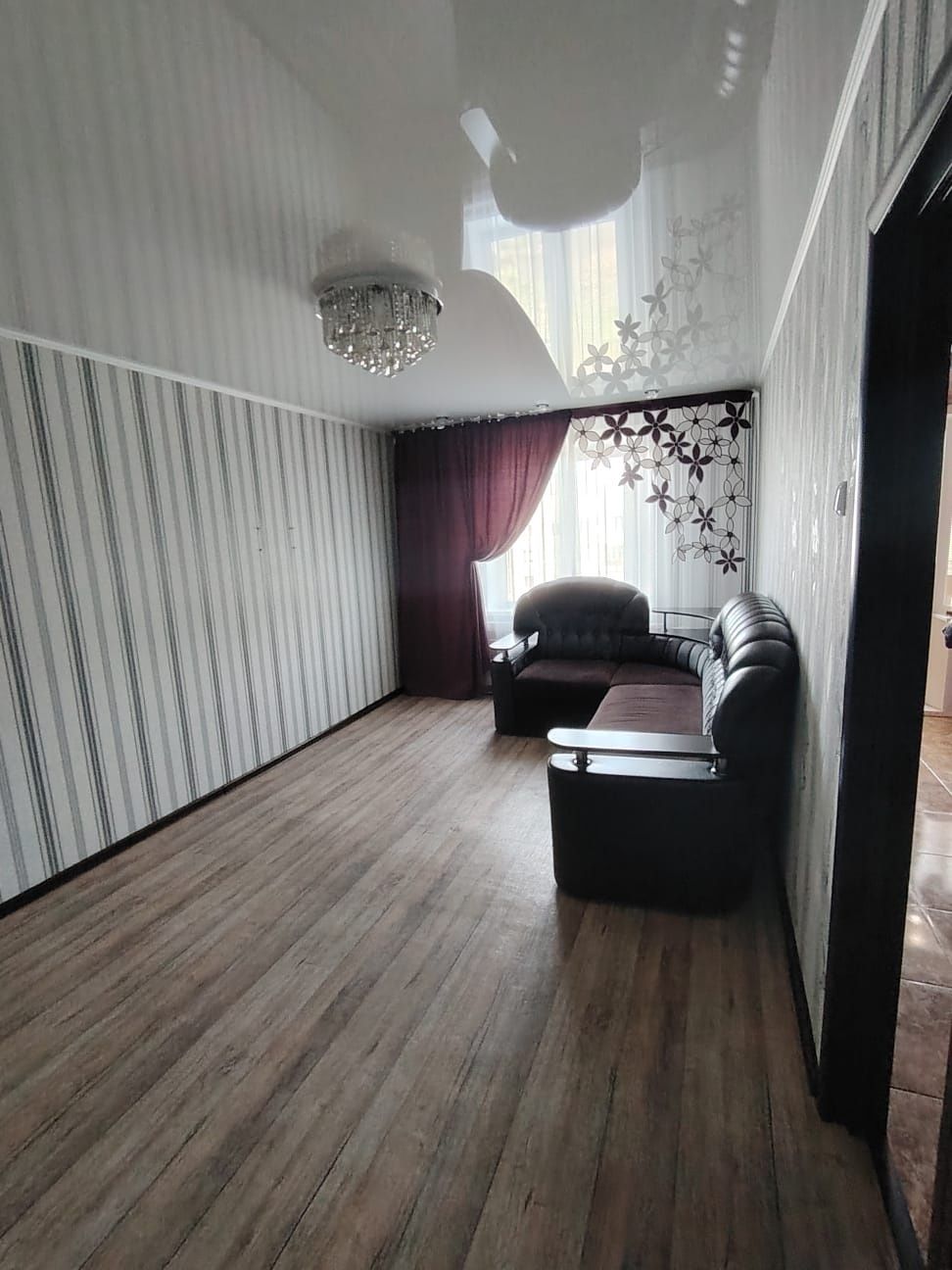 Продам 1-ком квартиру район маг.Короны.