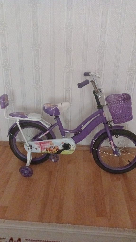 Продам велосипед для девочки 6-12 лет. Недорого.