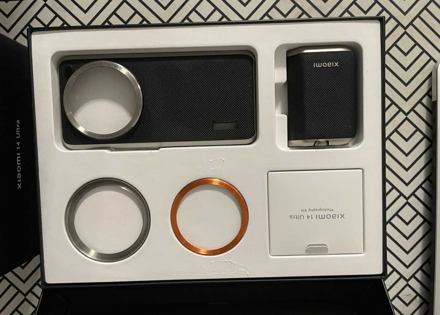 Xiaomi 14  Ultra