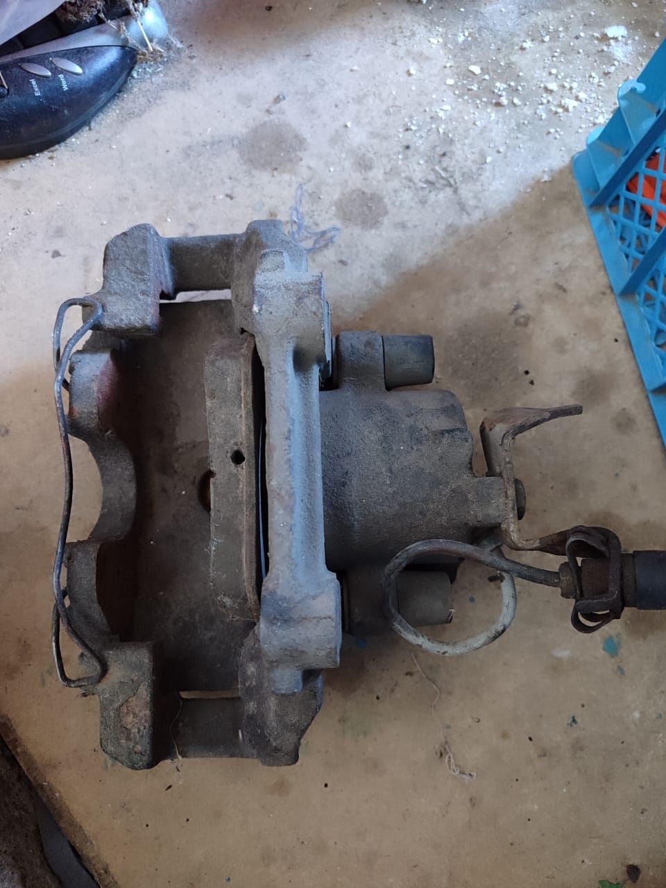 Продам все что на фото  Ауди 100 c4