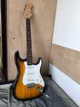 Гитара  fender stratocaster