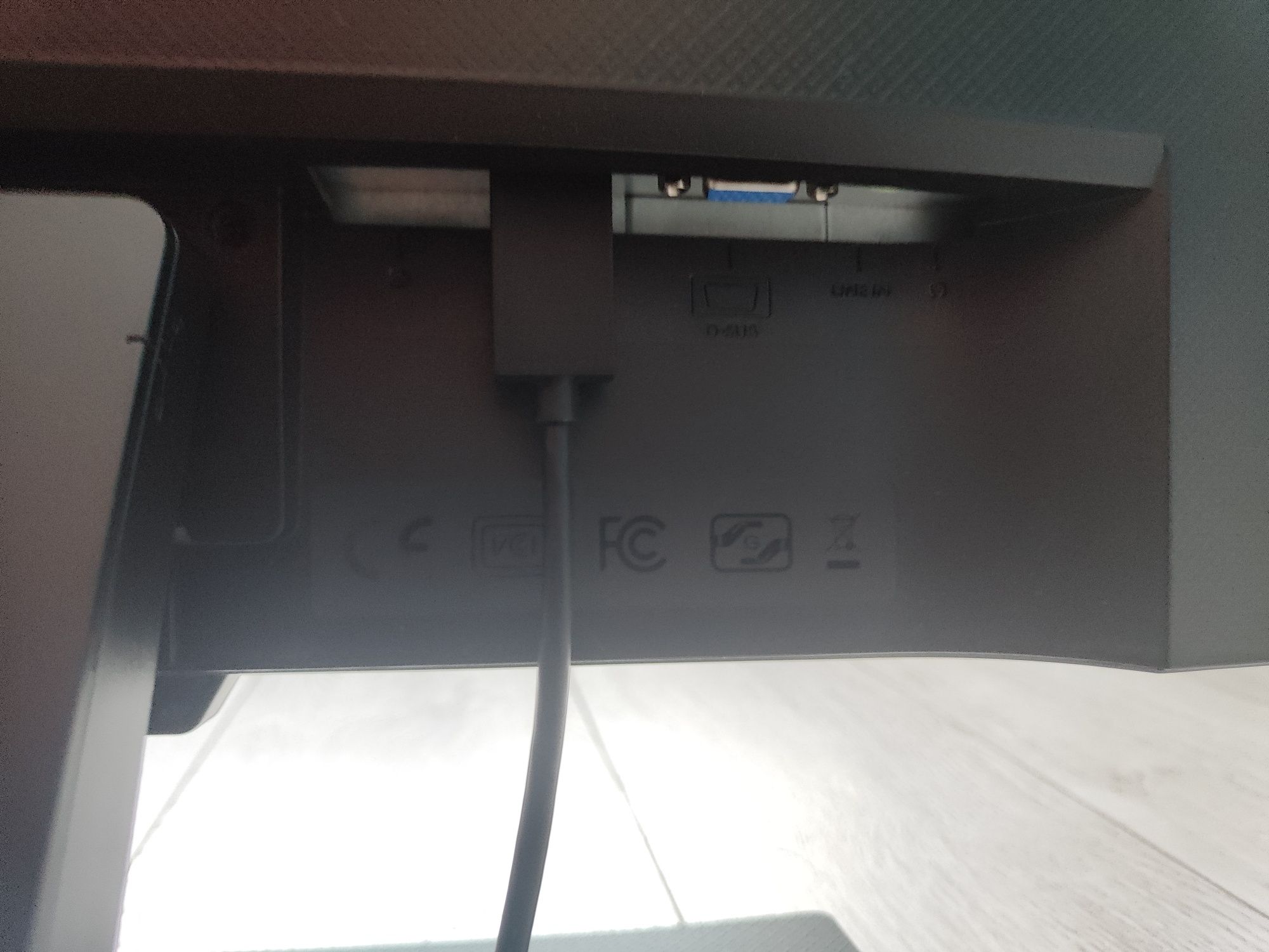 Продаю Монитор benq gw2780