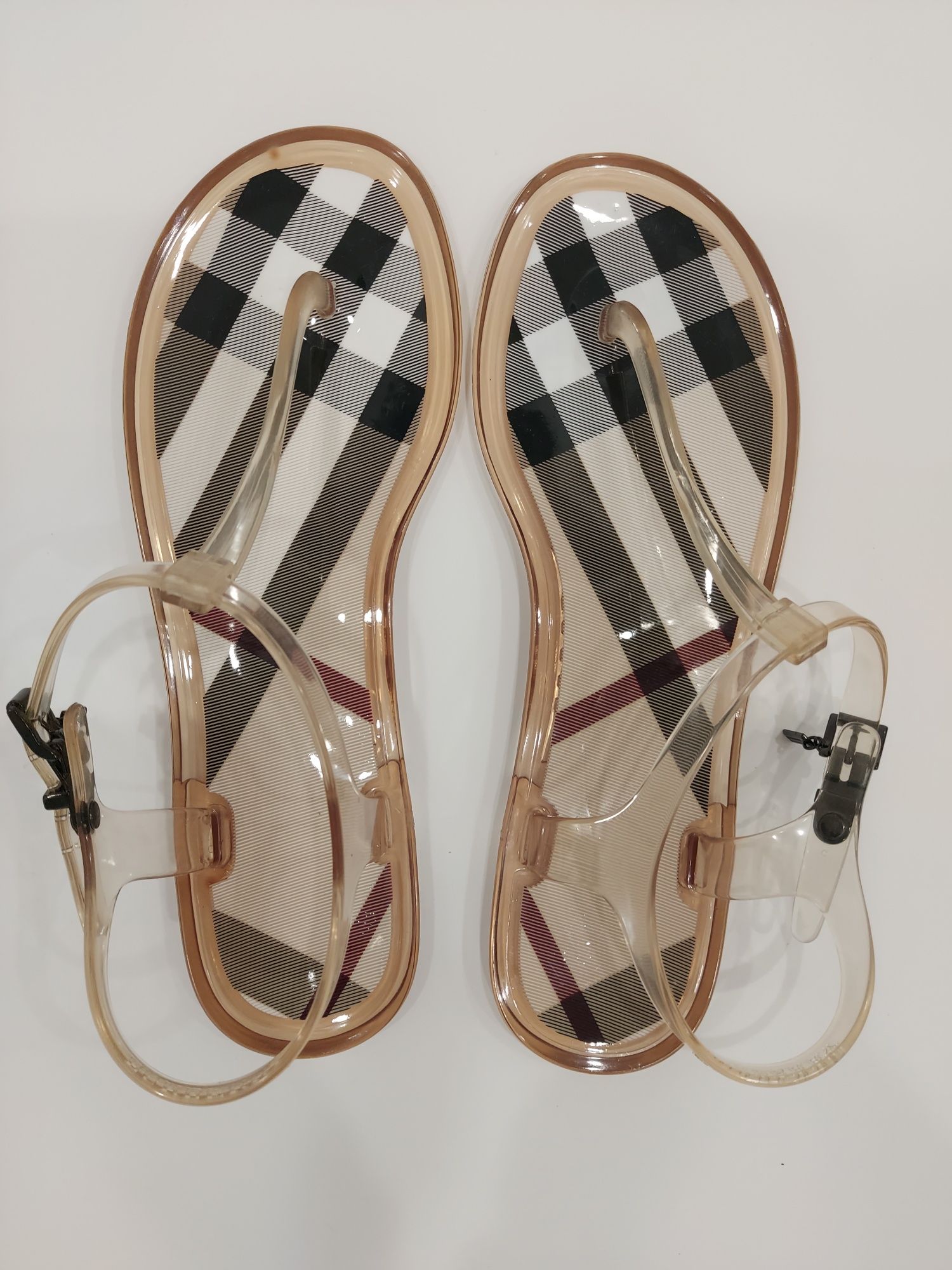 Женские сандалии Burberry, новые
