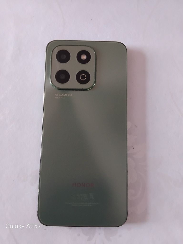 Honor x 6 b на 128 гб / срочнооо