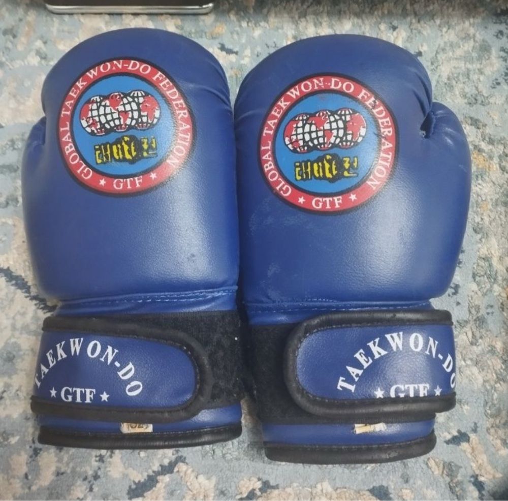 Продам амуницию для тхеквандо