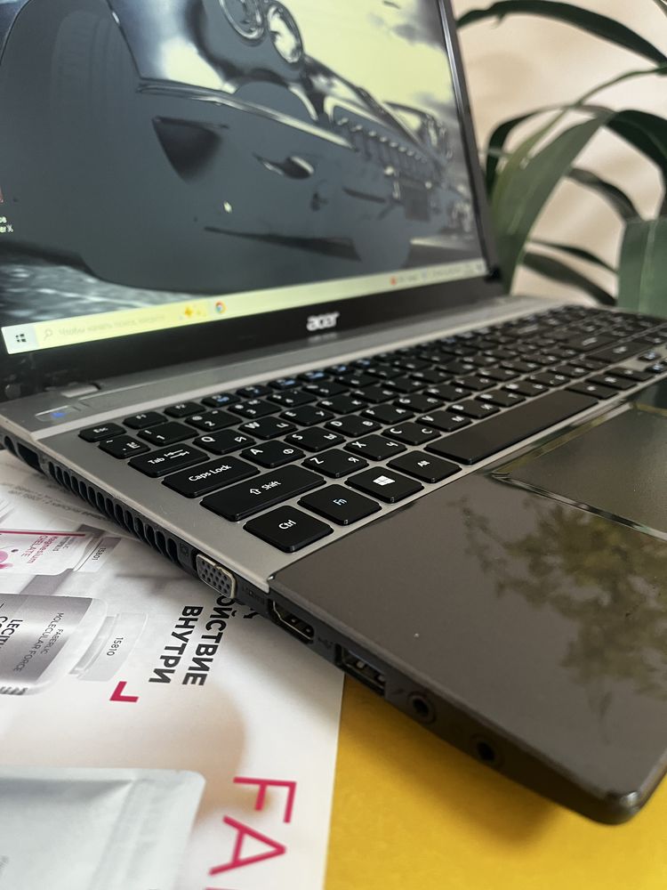 Ноутбук core i7 в отличном состоянии!