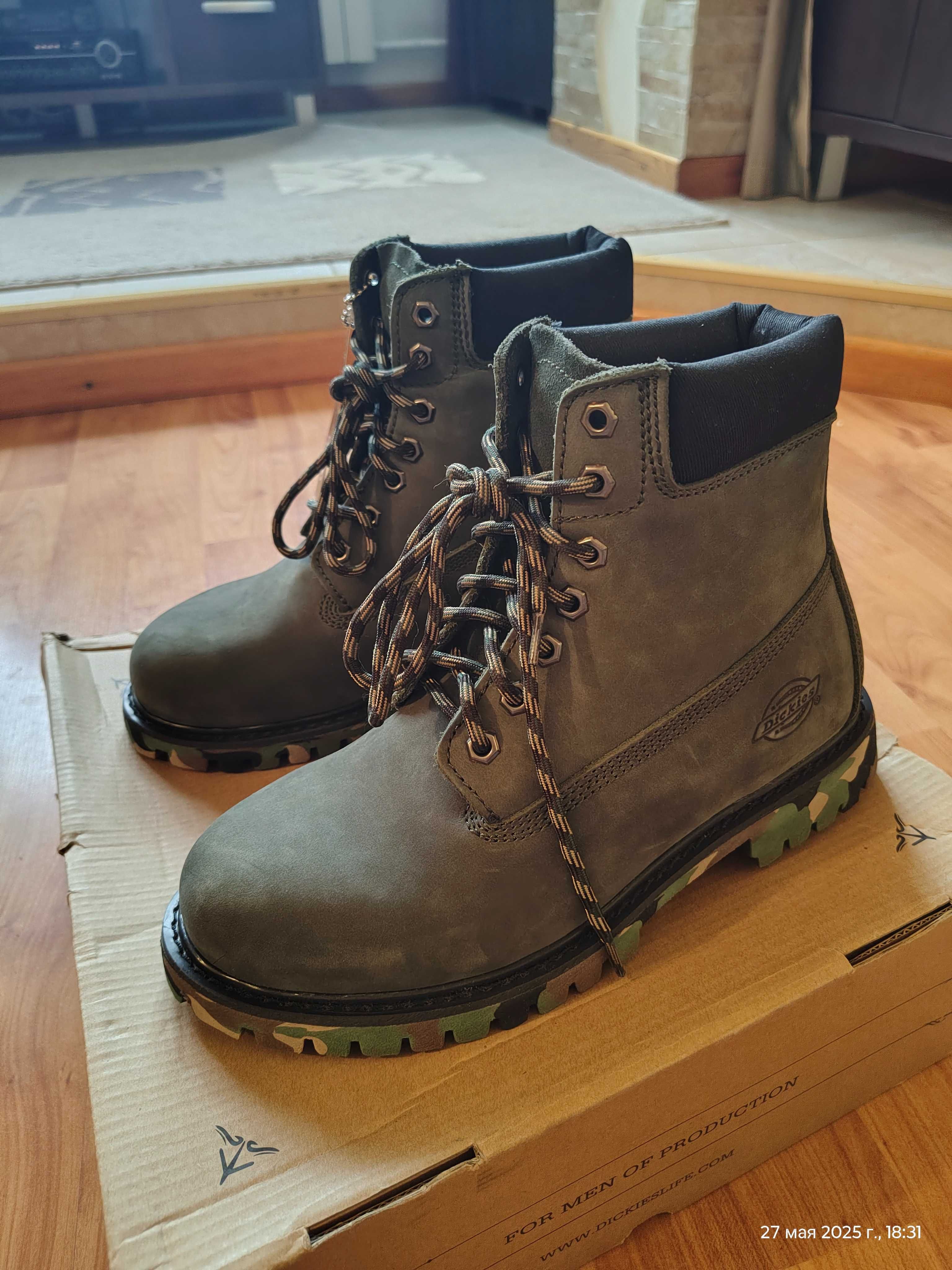 Ботинки Dickies (Великобритания),милитари,нубук,оригинал,новые,р-р 41