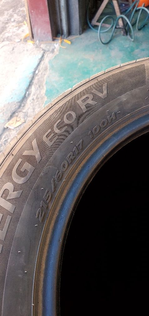 Шины Hankook 215/60/17