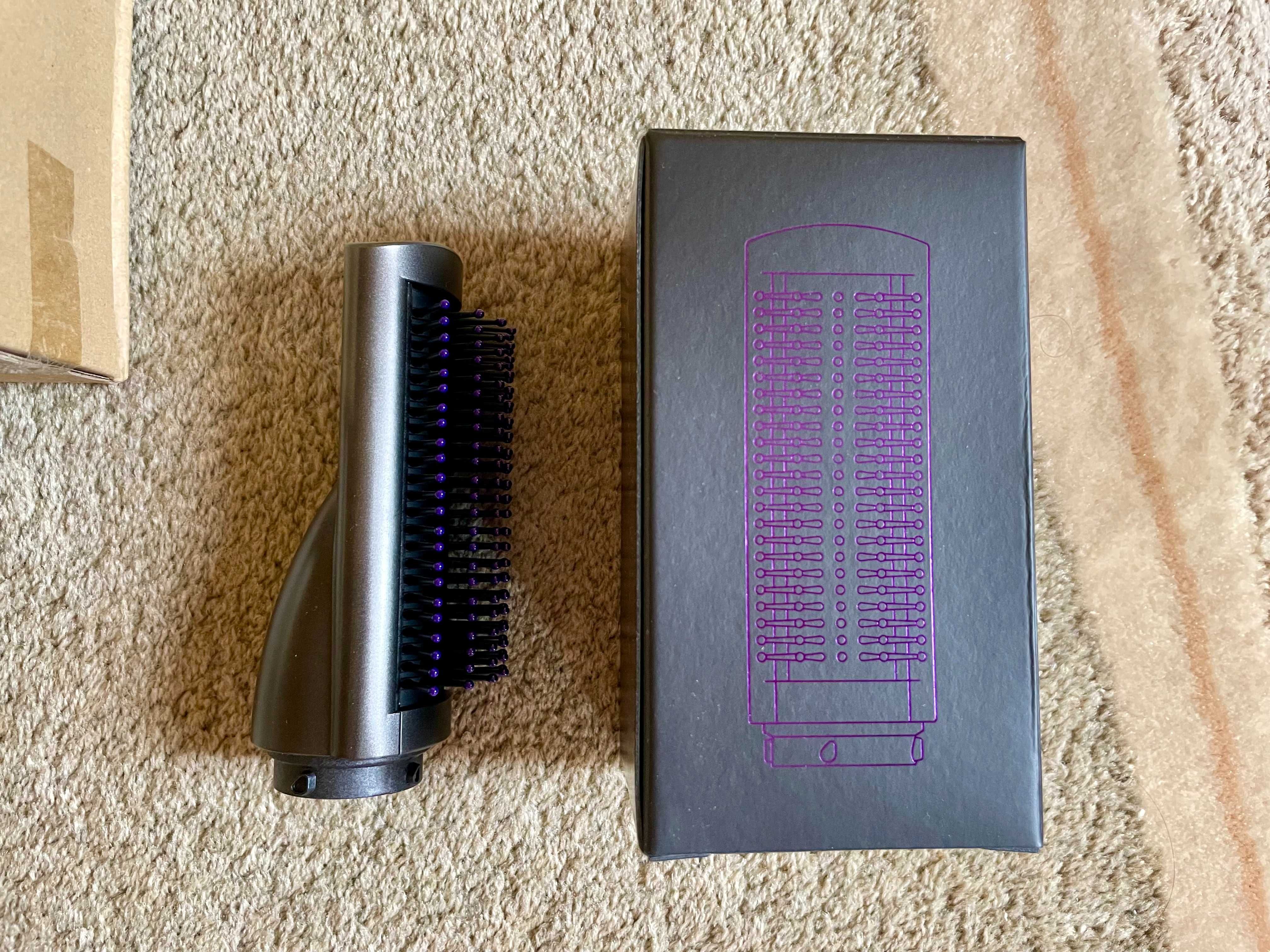 продам оригинальную насадку расческу для стайлера Dyson