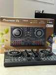 DJ-контроллер Pioneer DDJ-200