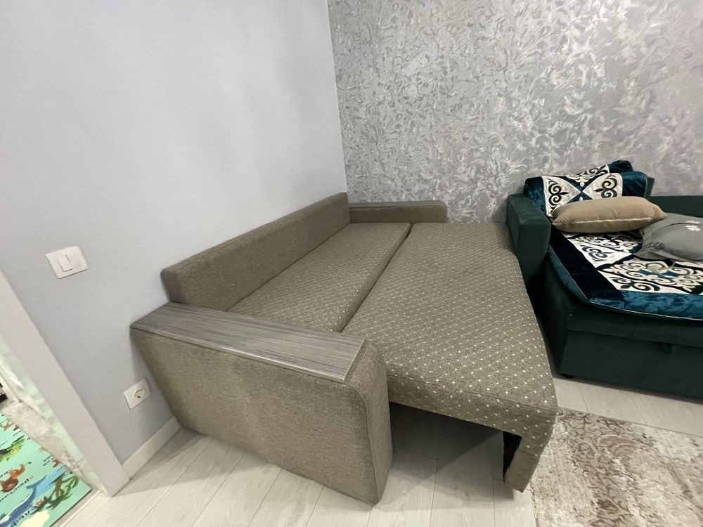 Продам диван раскладной