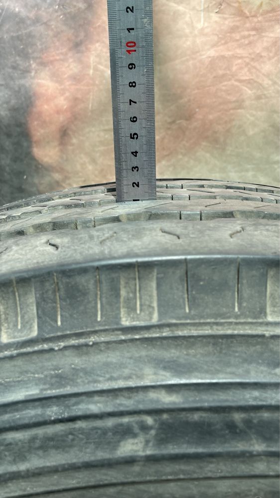 Грузовая шина 305/70 R 22,5. Одна штука