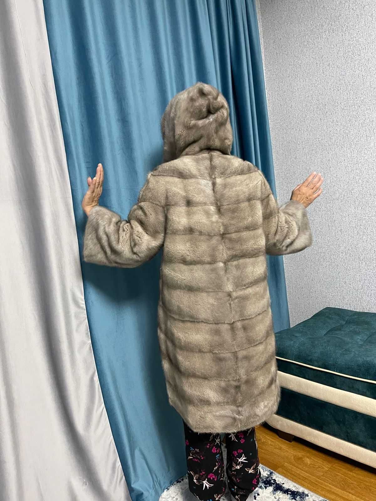 Продам нороквую шубу