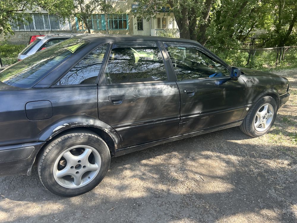 Продается Audi 80 B4