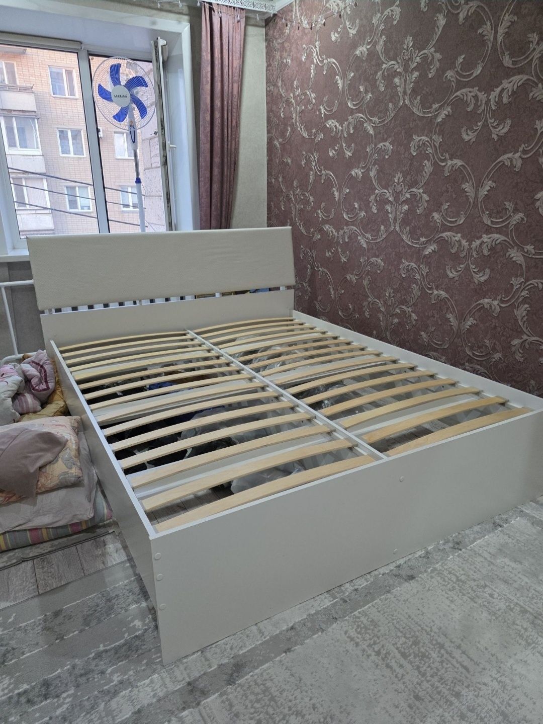 Продам кровать 160*200