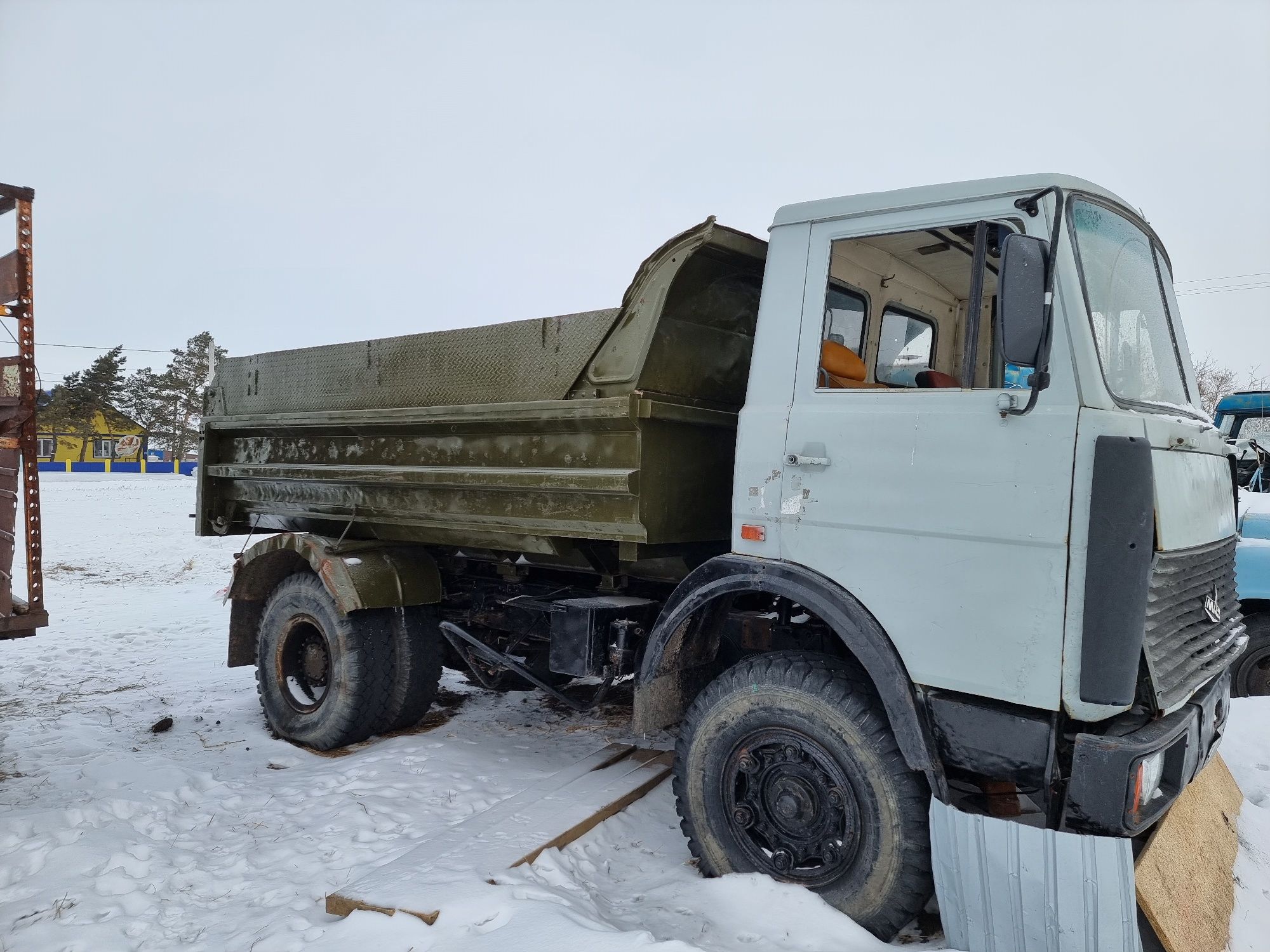 Маз 5551 самосвал
