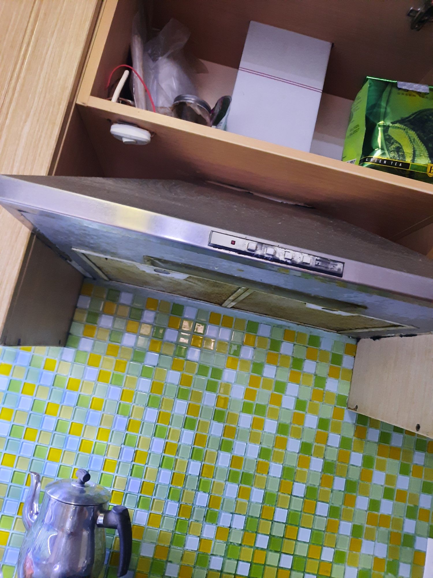 Вытяжка б.у франке срочно продам