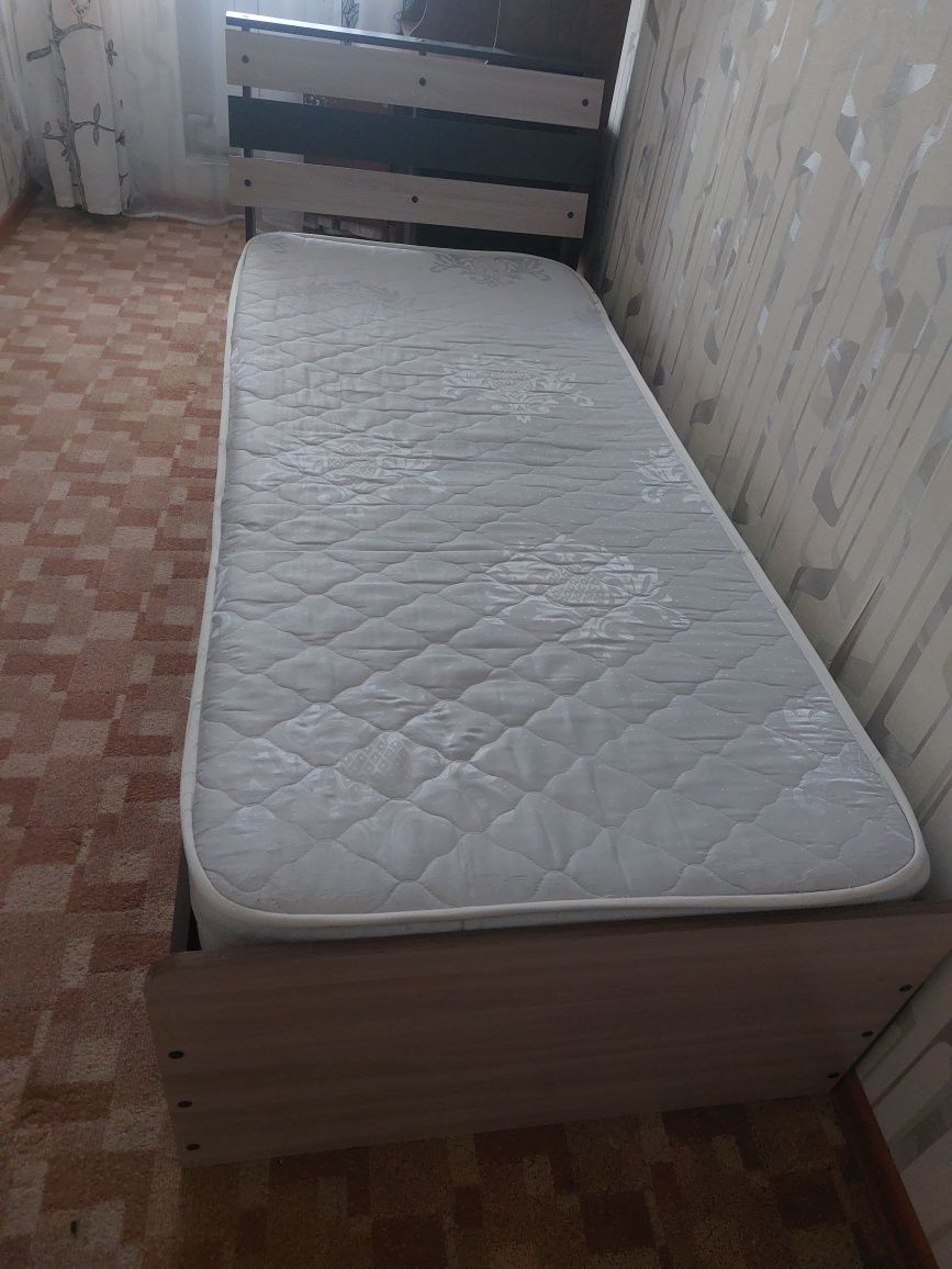 Продам мебель, монитор