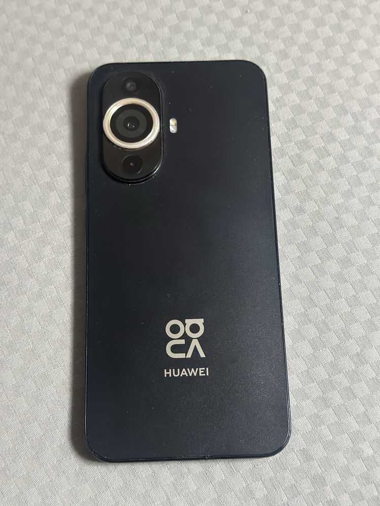 Huawei Nova 11 на 256гб