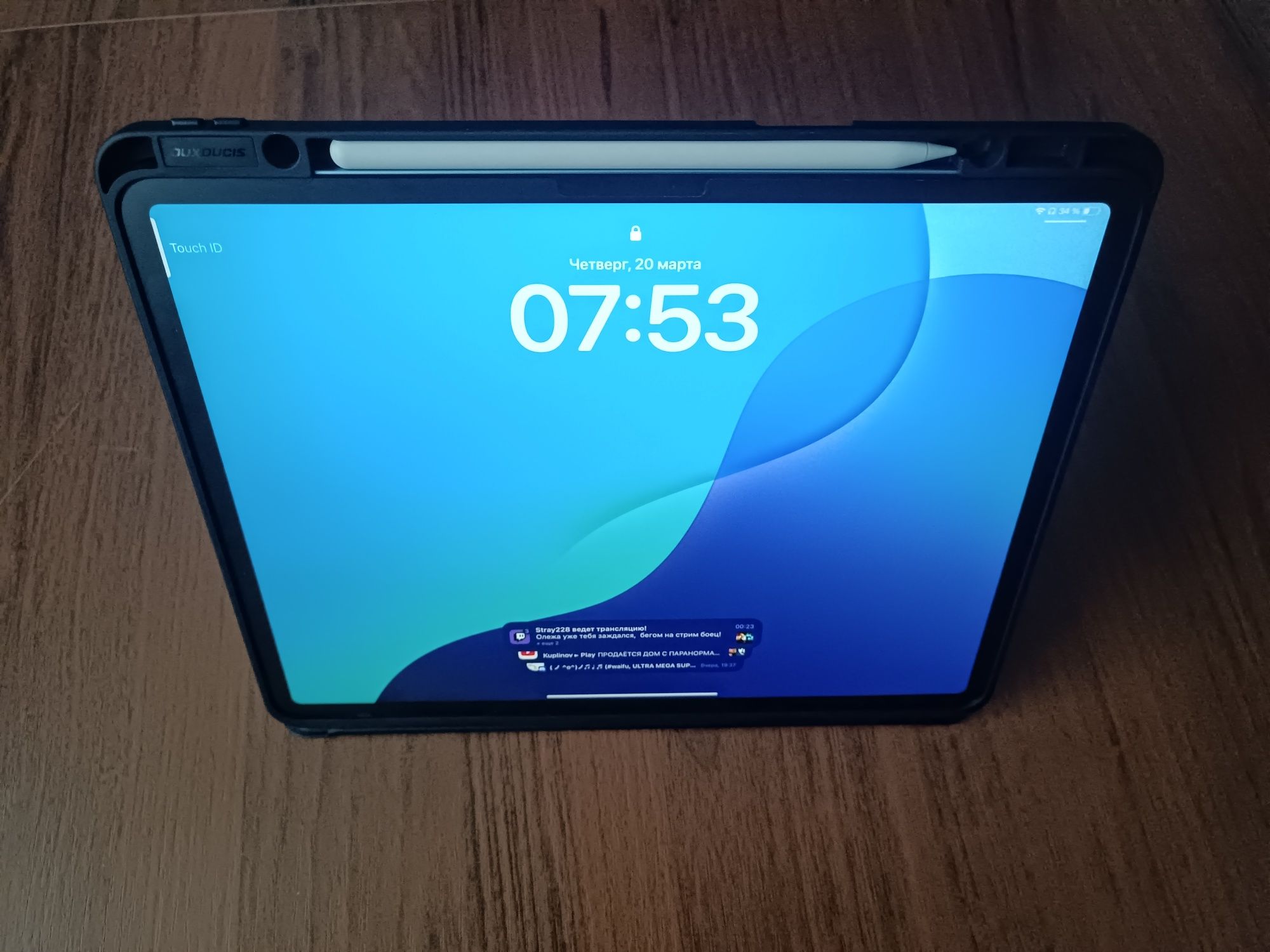 Б/У Планшет Apple iPad Air 2024 Wi-Fi 13 13 дюйм 8 Гб/256 Гб голубой