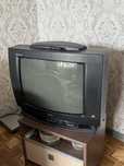 Телевизор LG Golden Eye 2