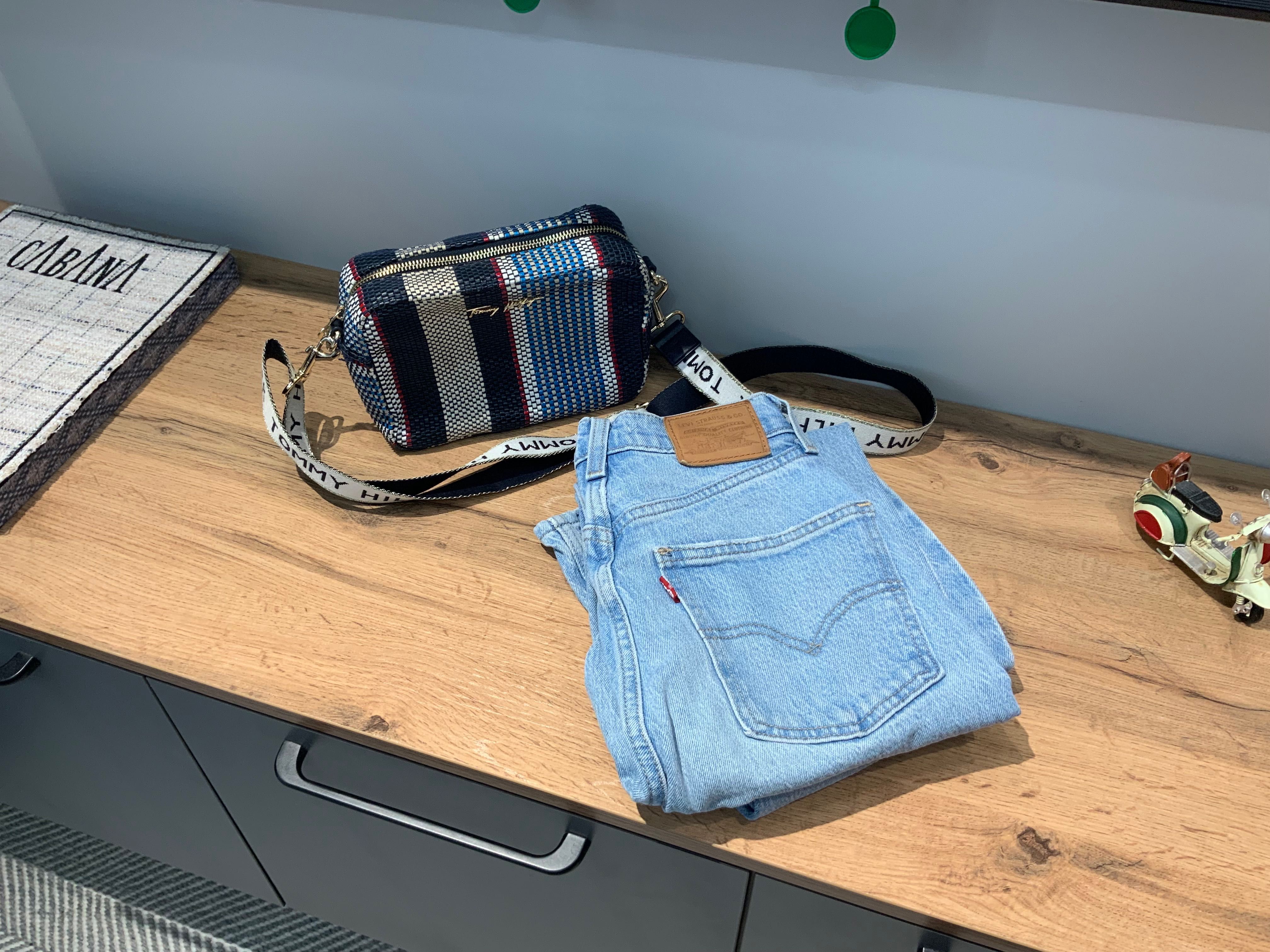 Одежда XS-S Tommi Hilfiger, Levis, Massimo Dutti, LnFashion