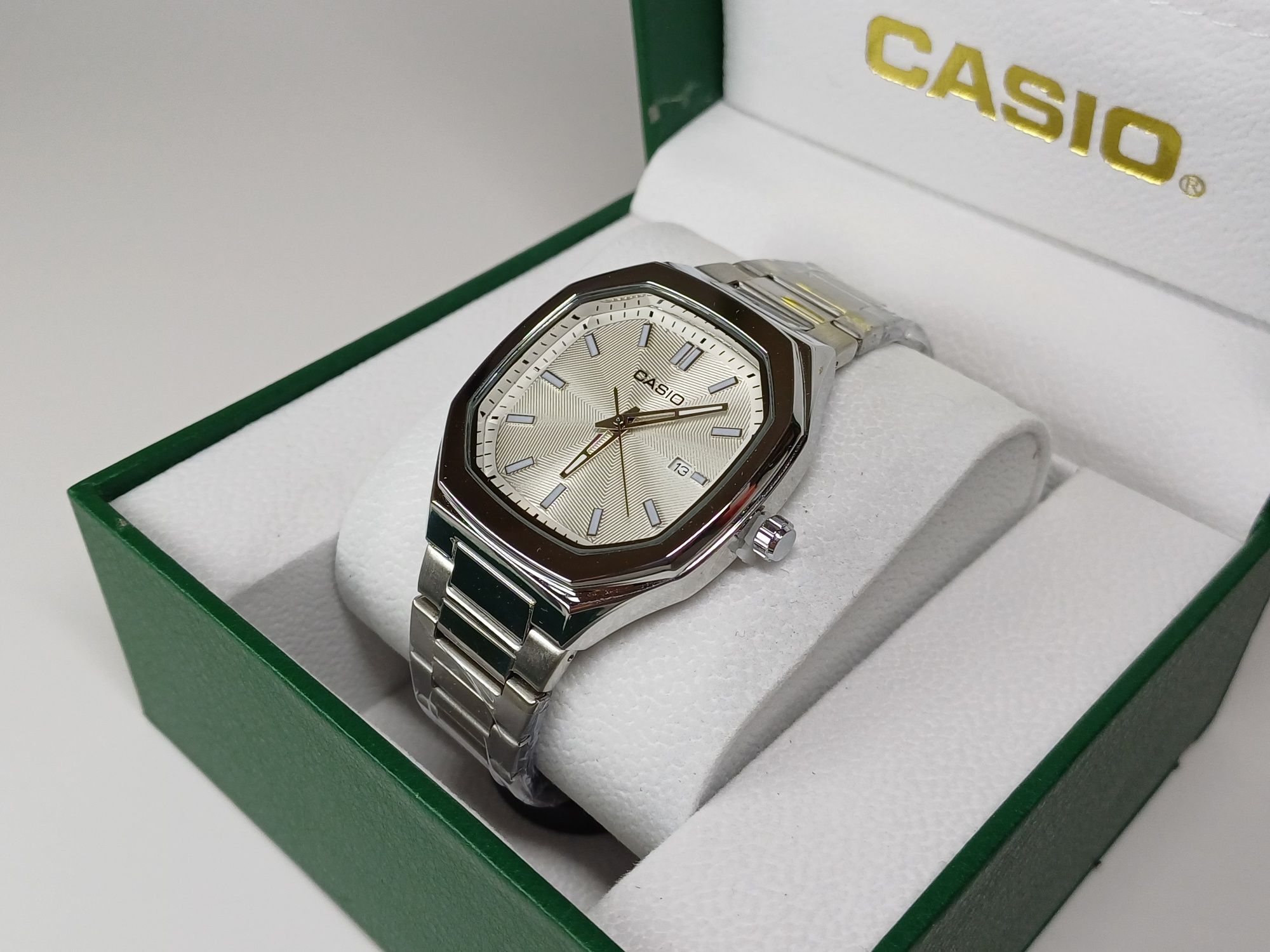 Мужские часы Tissot / Casio / Hublot / Rolex / Patek Philippe