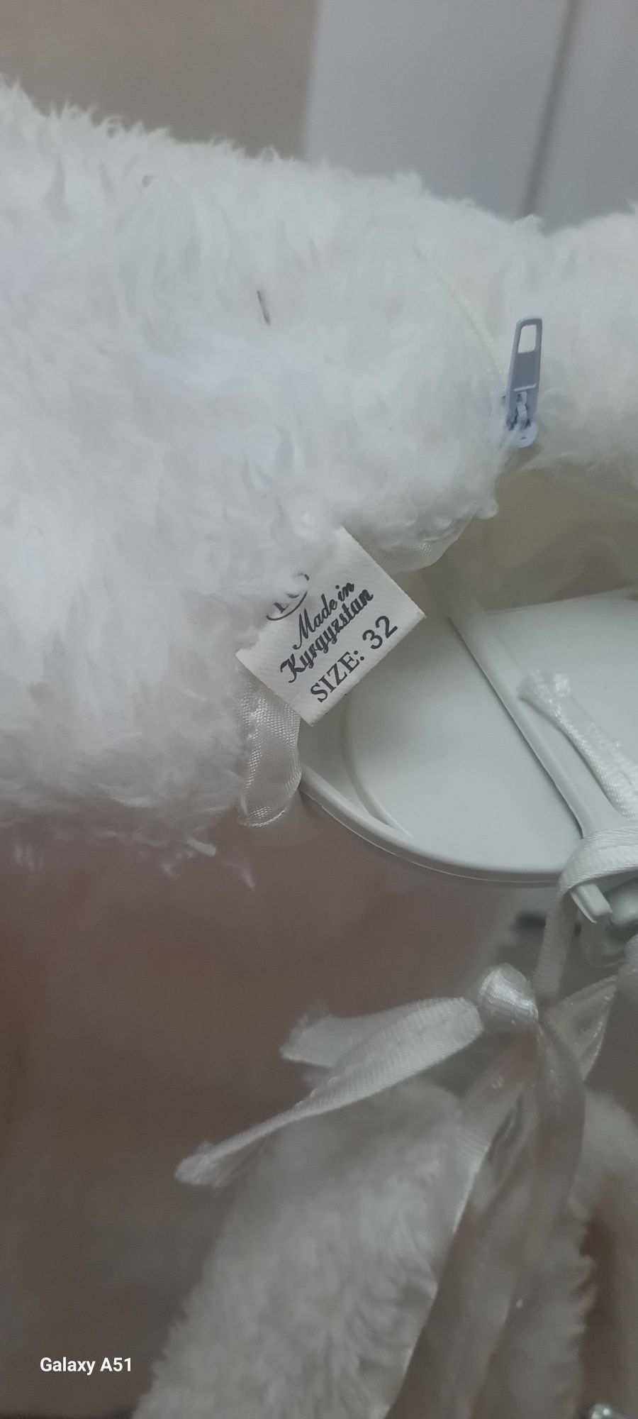 Продам детский новогодний костюм зайчика