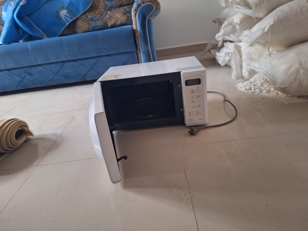 Продам микроволновку