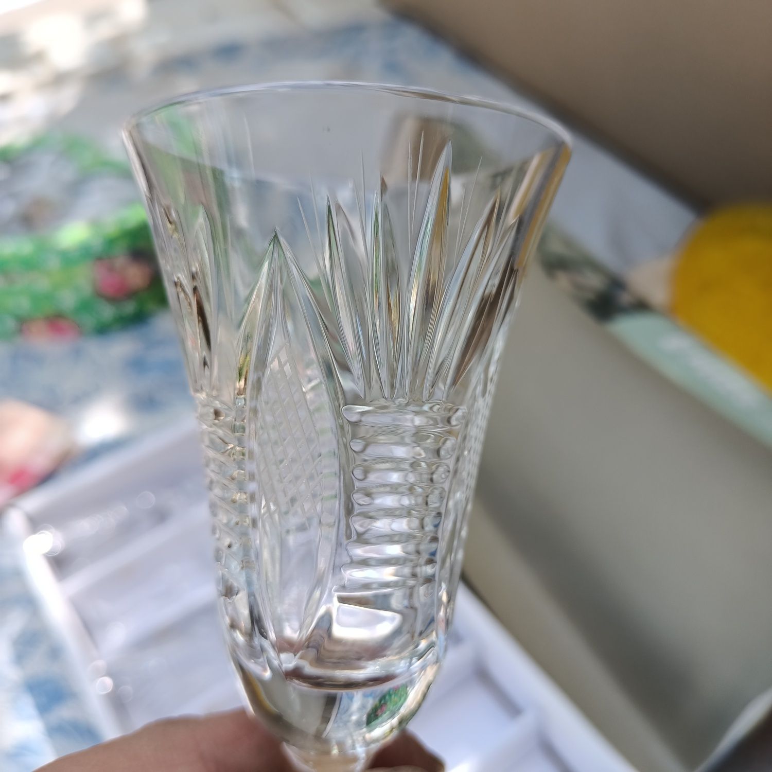Продам хрустальные рюмки.