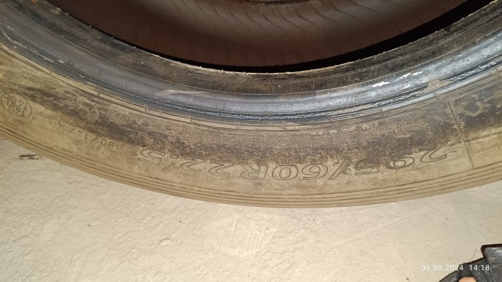 Продам резину 295/60R22.5  одна штука