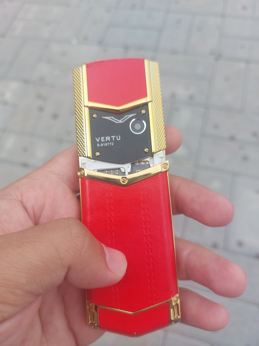 Продам Vertu Срочно