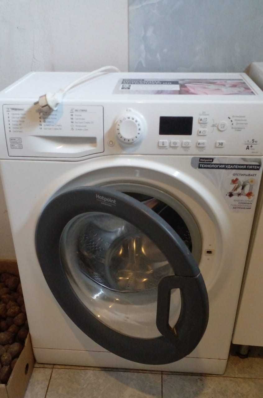 Продам стиральную машину