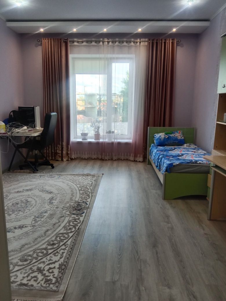 Продам коттедж в Самале,участок 12 соток ИЖС